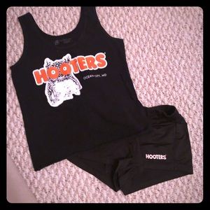Hooters costume with 2 Tanks